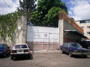 MASTER INTERNATIONAL Galpon-Deposito En Venta En Caracas - Cementerio C&oacute;digo FLEX: 09-3323