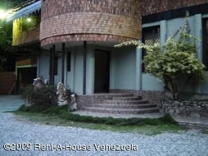 CARMEN ROSA BEA Casa En Venta En Maracay - El Limon C&oacute;digo FLEX: 09-3325 No.2