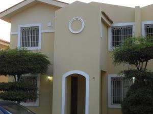 MARGARITA ESCALANTE Casa Venta Maracaibo Avenida Milagro Norte FLEXMLS-09-3673