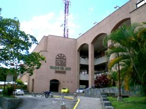 Anais Rodriguez Local Comercial En Venta En Caracas - Prados del Este C&oacute;digo FLEX: 09-3741 No.0