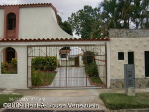 SORVELY SANCHEZ Casa En Venta En Valencia - La Trigaleña C&oacute;digo FLEX: 08-3996 No.4