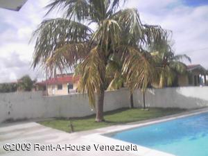 MASTER INTERNATIONAL Townhouse en Venta en Flamingo en Chichiriviche C&oacute;digo: 09-3877 No.3