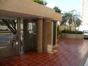 MARGARITA ESCALANTE Apartamento Venta Maracaibo La Lago FLEXMLS-09-4025