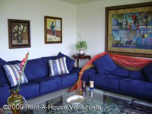ALO INMUEBLES 2009, C.A. Apartamento En Venta En Caracas - Colinas de Valle Arriba C&oacute;digo FLEX: 09-4379