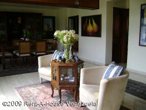 ALO INMUEBLES 2009, C.A. Apartamento En Venta En Caracas - Colinas de Valle Arriba <br/>C&oacute;digo FLEX: 09-4379 No.3
