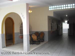EILEEN CASTILLO Casa En Venta En Maracay - Urbanizacion El Centro Código FLEX: 09-4905 No.4