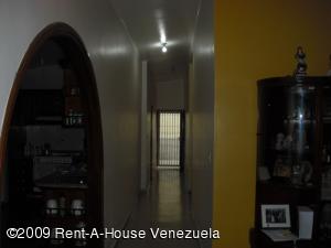 EILEEN CASTILLO Casa En Venta En Maracay - Urbanizacion El Centro Código FLEX: 09-4905 No.8