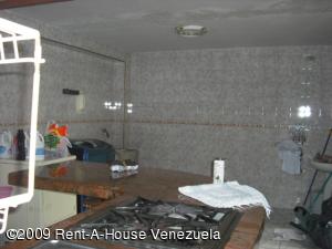 EILEEN CASTILLO Casa En Venta En Maracay - Urbanizacion El Centro Código FLEX: 09-4905 No.9