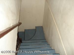 EILEEN CASTILLO Casa En Venta En Maracay - Barrio San Rafael Código FLEX: 09-4916 No.3