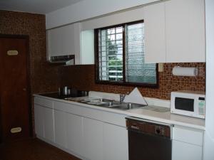 IVANA MASSIMINI Casa En Venta En Caracas - Altamira C&oacute;digo FLEX: 09-5271 No.7