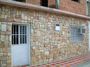 EILEEN CASTILLO Casa Venta Maracay Campo Alegre FLEXMLS-08-1739