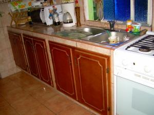 EILEEN CASTILLO Casa En Venta En Maracay - Campo Alegre C&oacute;digo FLEX: 08-1739 No.9