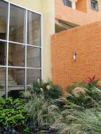 SORVELY SANCHEZ Apartamento Venta Valencia El Parral FLEXMLS-09-5932