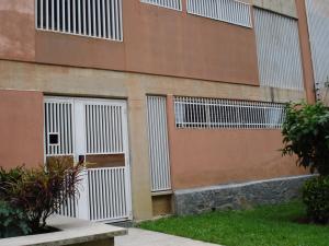 VANESSA GOMES Apartamento Venta Caracas Santa Ines FLEXMLS-09-6201