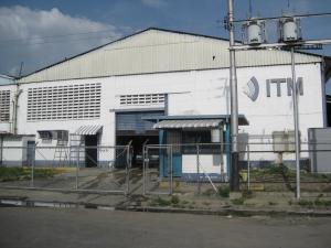 EILEEN CASTILLO Galpon - Deposito Venta Maracay Avenida Aragua FLEXMLS-09-6257