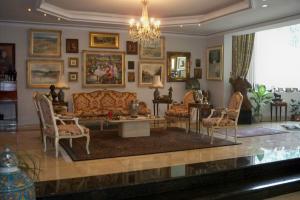 FRANQUICIA COMERCIAL GARIBALDI VALENCIA. Alquiler y venta de inmuebles a nivel nacional. Casa En Venta En Valencia - Guataparo Country Club C&oacute;digo FLEX: 09-6605 No.9
