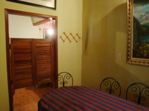 EILEEN CASTILLO Casa En Venta En Maracay - Las Cayenas C&oacute;digo FLEX: 09-6713 No.9