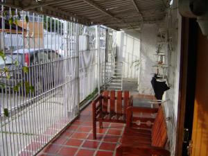 EILEEN CASTILLO Casa En Venta En Maracay - Los Samanes C&oacute;digo FLEX: 09-6766 No.9