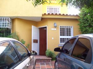 JUSMERI ESPINA Townhouse Venta Maracaibo Santa Fe FLEXMLS-09-6800