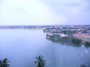 Apartamento / Venta / Maracaibo / Avenida Goajira / FLEXMLS-09-7283