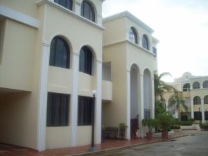 JUSMERI ESPINA Apartamento En Venta En Maracaibo - Doral Norte C&oacute;digo FLEX: 09-7364 No.1