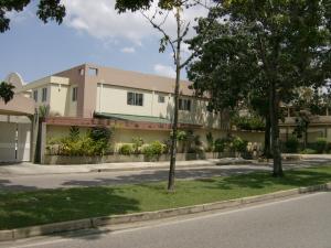 YENNY CARRERA Townhouse Venta Valencia El Bosque FLEXMLS-09-7398