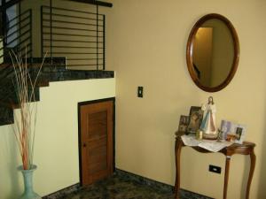 CELESTE BELLO RIF V-04170295-4 Townhouse En Venta En Valencia - El Bosque C&oacute;digo FLEX: 09-7398 No.4