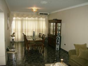 CELESTE BELLO RIF V-04170295-4 Townhouse En Venta En Valencia - El Bosque C&oacute;digo FLEX: 09-7398 No.6