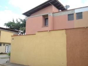 EILEEN CASTILLO Townhouse En Venta En Cagua - La Ciudadela Código FLEX: 09-7408 No.2