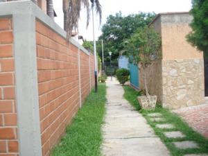 EILEEN CASTILLO Townhouse En Venta En Cagua - La Ciudadela Código FLEX: 09-7408 No.4