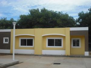 MARGARITA ESCALANTE Casa Venta Maracaibo Avenida Milagro Norte FLEXMLS-09-7563