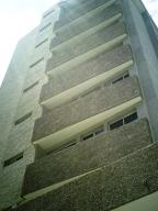 RUTH MARY BARRIOS Apartamento Venta Maracaibo Avenida Bella Vista FLEXMLS-09-7621