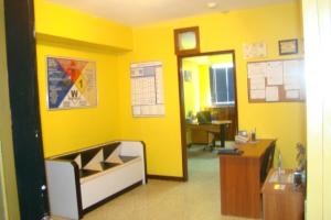 EILEEN CASTILLO Oficina En Venta En Maracay - Avenida Miranda Código FLEX: 09-7634 No.8