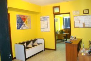 EILEEN CASTILLO Oficina En Venta En Maracay - Avenida Miranda Código FLEX: 09-7634 No.9