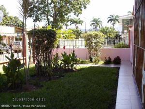 MARIA ALBA GIORDANO Casa En Venta En Valencia - La Viña C&oacute;digo FLEX: 09-7681 No.4