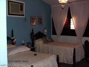 MARIA ALBA GIORDANO Casa En Venta En Valencia - La Viña C&oacute;digo FLEX: 09-7681 No.7