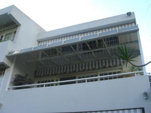 ARIADNA BOUQUETT MORENO Casa Venta Caracas Colinas del Tamanaco FLEXMLS-09-7810
