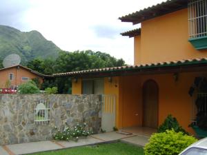 EILEEN CASTILLO Casa En Venta En Maracay - El Castaño C&oacute;digo FLEX: 09-7844