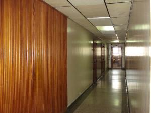 INMUEBLES  KSAMAR C.A. Oficina en Venta en Parroquia Altagracia en Caracas C&oacute;digo: 09-7857 No.4