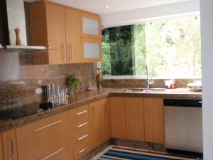 ARIADNA BOUQUETT MORENO Apartamento Venta Caracas La Lagunita Country Club FLEXMLS-09-8076