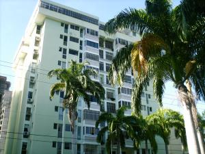 MANUEL ROGELIO PEREZ Apartamento Venta Barquisimeto Parroquia Santa Rosa FLEXMLS-09-7306