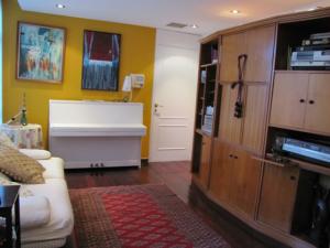 INMOBILIRIA CCCT Apartamento En Venta En Caracas - Altamira C&oacute;digo FLEX: 09-8355 No.8