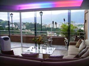 Bel�n Mar�n y David Del Corral Apartamento En Venta En Caracas - Lomas del Sol C&oacute;digo FLEX: 09-381