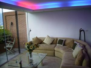 Bel�n Mar�n y David Del Corral Apartamento En Venta En Caracas - Lomas del Sol C&oacute;digo FLEX: 09-381 No.1
