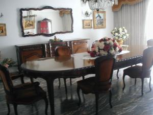 IVANA MASSIMINI Casa En Venta En Caracas - Bello Monte C&oacute;digo FLEX: 09-8563 No.5