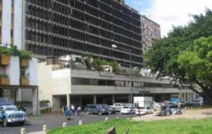 INMOBILIRIA CCCT Oficina En Venta En Caracas - Parroquia La Candelaria C&oacute;digo FLEX: 09-8709