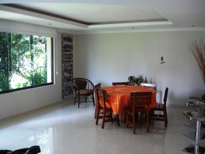LISETH GONZALEZ Casa En Venta En Valencia - Manongo C&oacute;digo FLEX: 09-8813 No.3