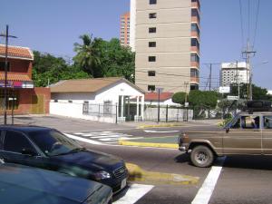 ORLANDO GIRALDO Terreno Residencial En Venta En Maracaibo - El Milagro C&oacute;digo FLEX: 09-8872 No.1