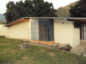 OSMAR GOMEZ Casa En Venta En Maracay - El Castaño C&oacute;digo FLEX: 09-9056