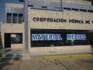 JUSMERI ESPINA Local Comercial En Alquiler En Ciudad Ojeda - Cristobal Colon C&oacute;digo FLEX: 10-382 No.2